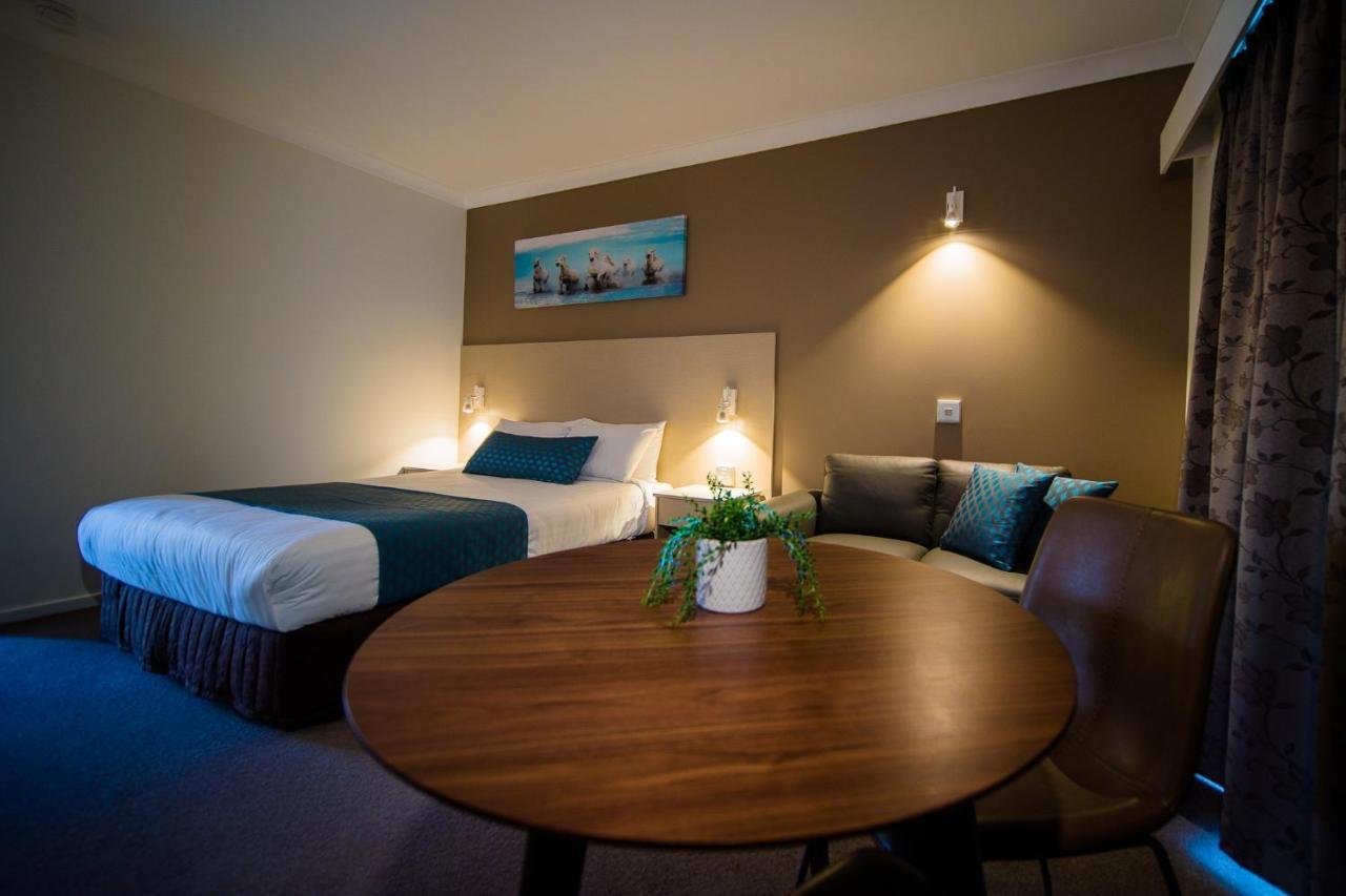 Hamilton'S Queanbeyan Motel Kültér fotó