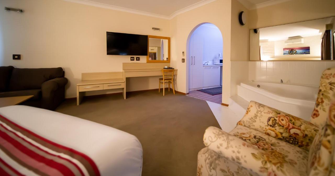Hamilton'S Queanbeyan Motel Kültér fotó