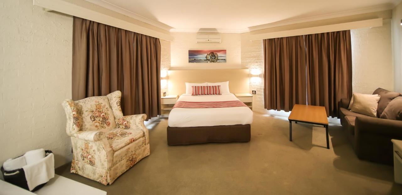 Hamilton'S Queanbeyan Motel Kültér fotó