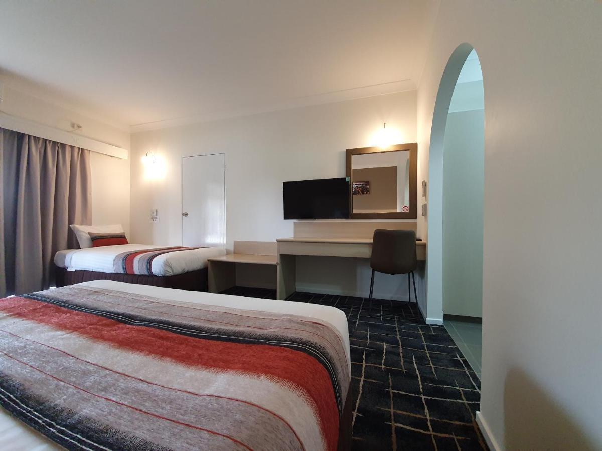 Hamilton'S Queanbeyan Motel Kültér fotó